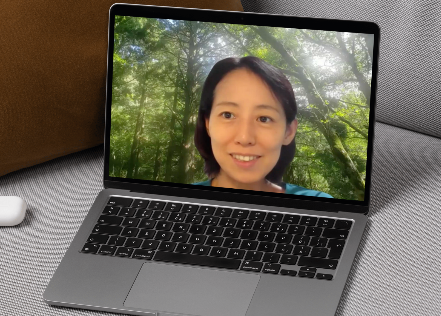 コミュニケーション担当　山口有里さん